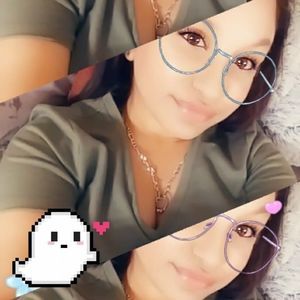 Meet your Posher, Selena